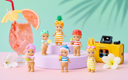 Summer Vacation: Sun-Kissed Style - Collector Charm